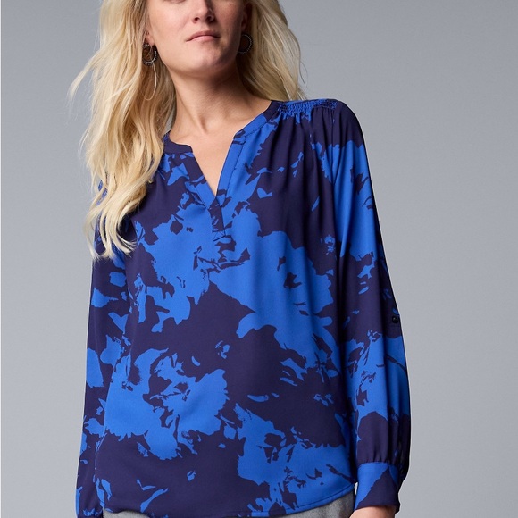 Simply Vera Vera Wang Tops - NWT women’s Simply Vera Vera Wang shirred roll tab popover top SZ XS
